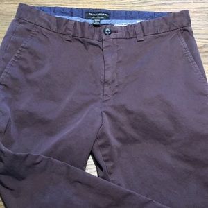 Banana Republic men’s chinos